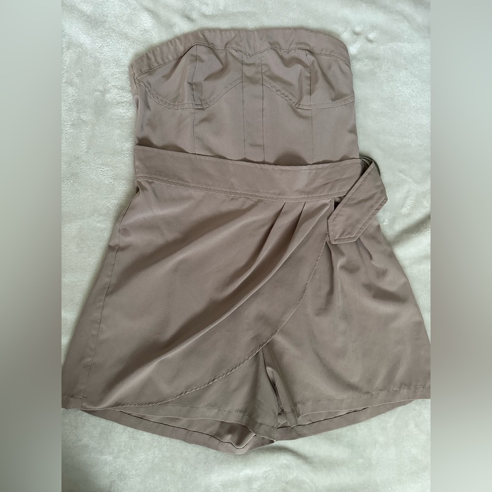 Strapless Wrap Around Belt Romper Size S